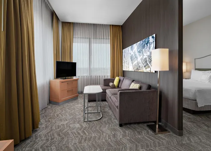 Springhill By Marriott Chicago O'hare Hotel